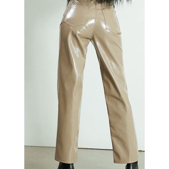 PacSun Tan Lacquered 90's Boyfriend Pants Faux Leather Beige Sz 26 High Rise T24 - Picture 3 of 3